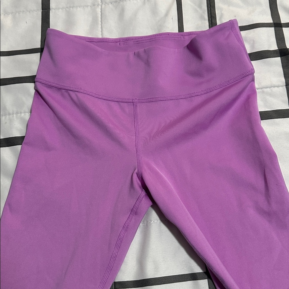 NIKE - Picture 3 of 6